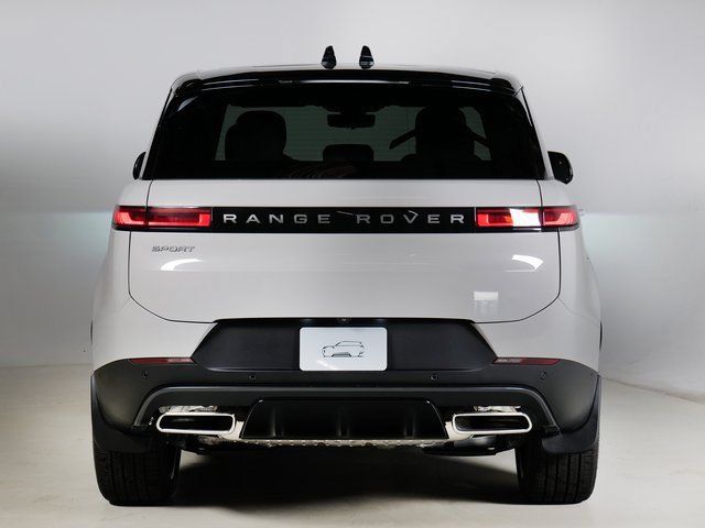 New 2026 Land Rover Range Rover Sport SE AWD/4WD image 7