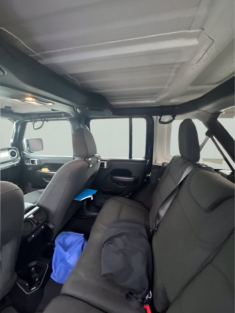 Used 2019 Jeep Wrangler Unlimited Sport S AWD/4WD image 16