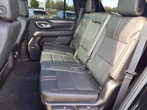 Used 2021 Chevrolet Tahoe RST image 18