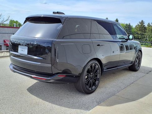New 2026 Land Rover Range Rover Long Wheelbase SE AWD/4WD image 4