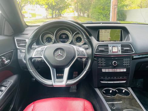 Used 2017 Mercedes-Benz E 400 Cabriolet image 12