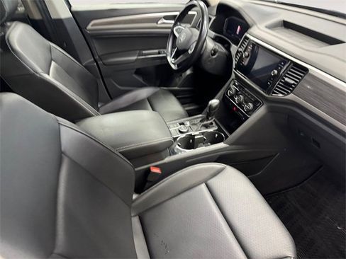 Used 2021 Volkswagen Atlas SEL image 4