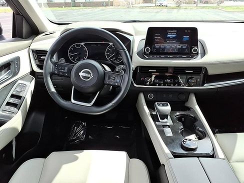 Used 2023 Nissan Rogue SL AWD/4WD image 23
