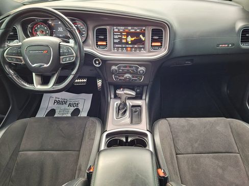 Used 2022 Dodge Charger Scat Pack RWD image 12