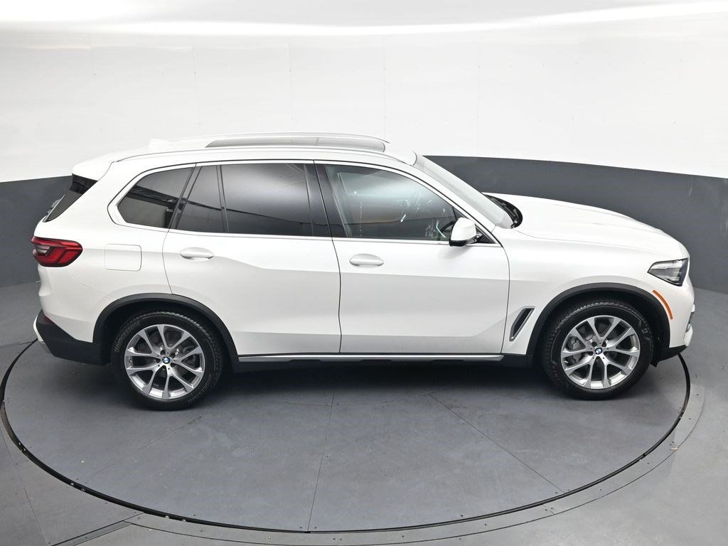 Used 2019 BMW X5 xDrive40i w/ Convenience Package AWD/4WD image 19