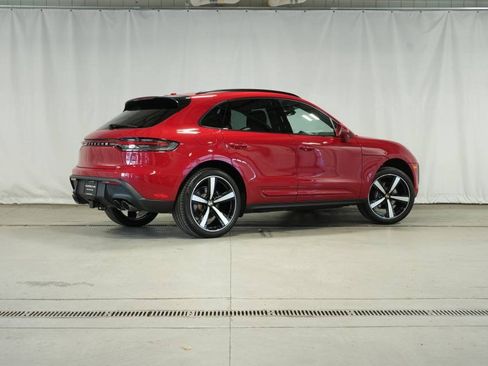 New 2026 Porsche Macan image 7