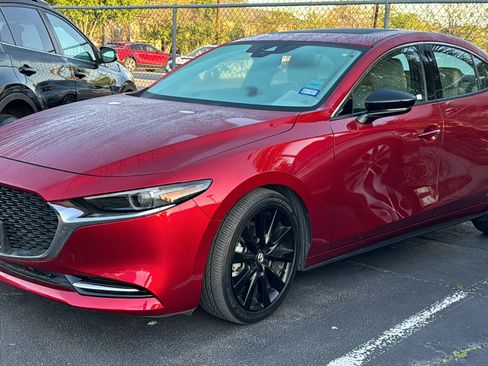 Used 2022 MAZDA MAZDA3 s image 5