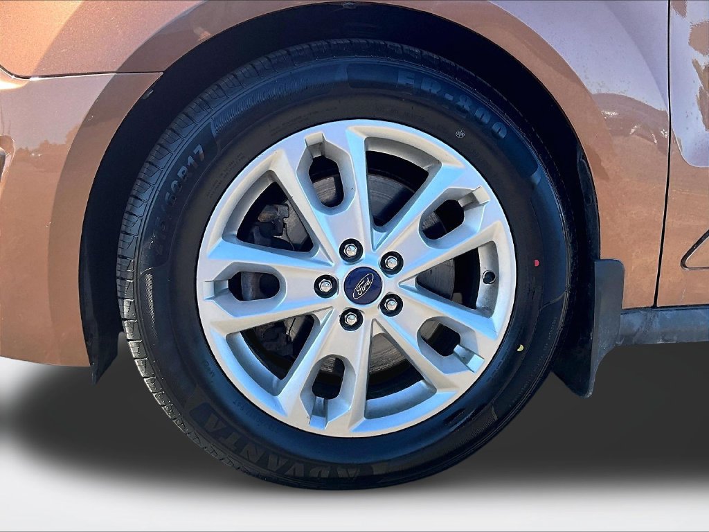 Used 2014 Ford Transit Connect Titanium FWD image 9