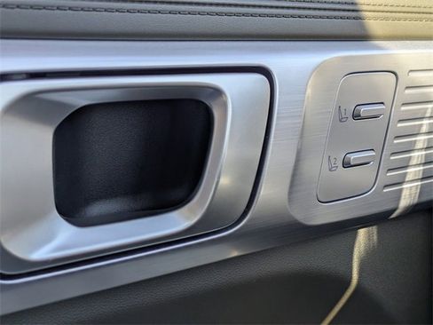 Used 2025 Hyundai Santa Fe Calligraphy image 40