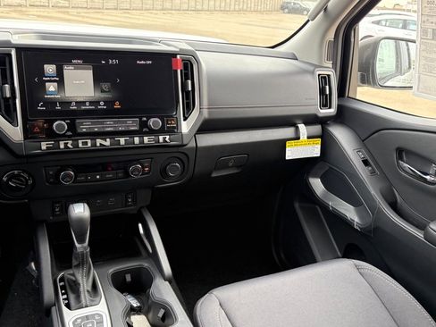 New 2026 Nissan Frontier SV image 13