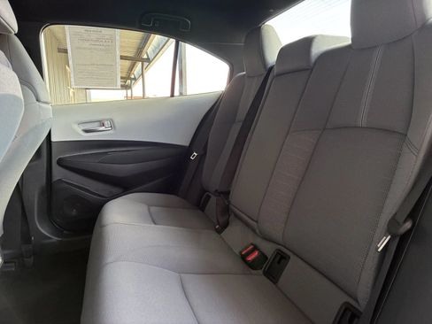 Used 2026 Toyota Corolla SE FWD image 16