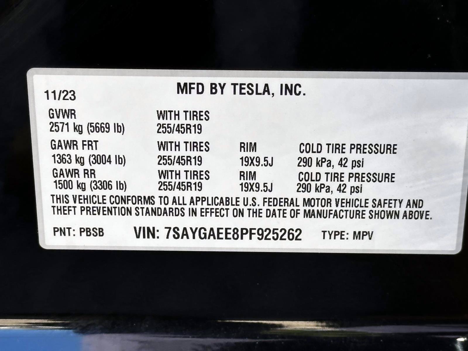 Used 2023 Tesla Model Y Long Range AWD/4WD image 31