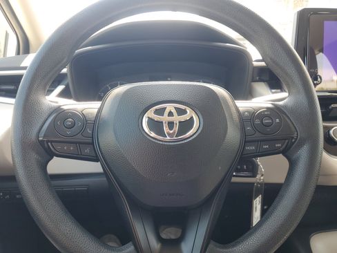 Certified 2025 Toyota Corolla LE FWD image 19