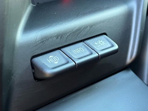 Used 2022 GMC Sierra 1500 Denali Ultimate image 37