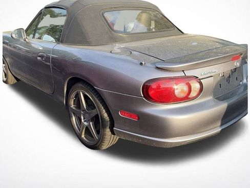 Used 2004 MAZDA MX-5 Miata MAZDASPEED RWD image 10
