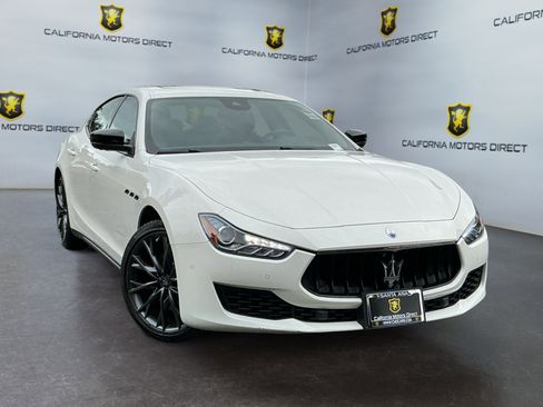 Used 2020 Maserati Ghibli image 3