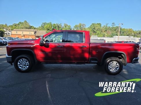 Used 2022 Chevrolet Silverado 2500 LTZ w/ LTZ Convenience Package AWD/4WD image 4