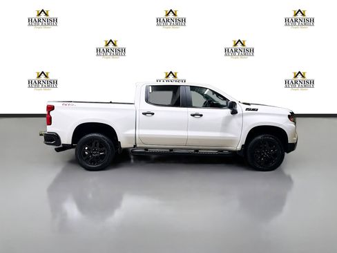Used 2025 Chevrolet Silverado 1500 Custom Trail Boss w/ Turbomax Blackout Package image 4