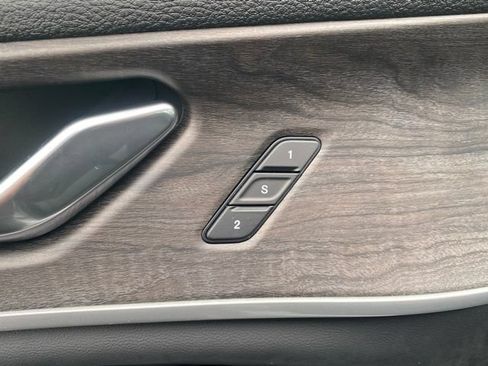 New 2025 Jeep Grand Cherokee L Limited w/ Luxury Tech Group II AWD/4WD image 14