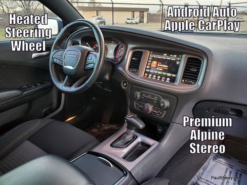 Used 2023 Dodge Charger SXT w/ Blacktop Package image 2