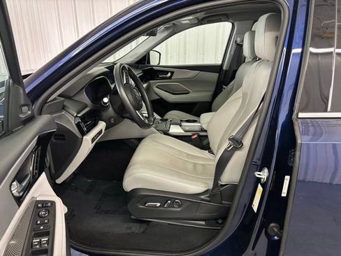Certified 2023 Acura MDX FWD w/ Technology Package image 2