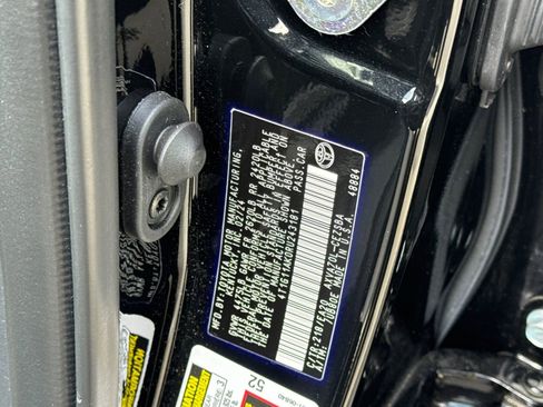 Certified 2024 Toyota Camry SE image 33