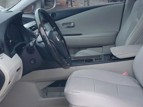 Used 2011 Lexus RX 350 2WD w/ Premium Pkg image 8