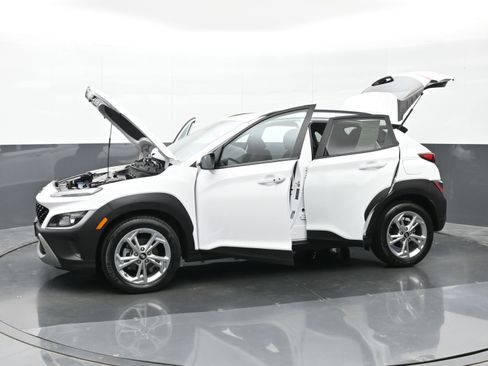Used 2022 Hyundai Kona SEL FWD image 49