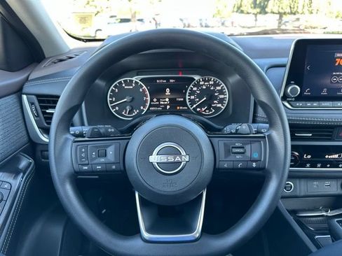 Certified 2023 Nissan Rogue SV AWD/4WD image 27