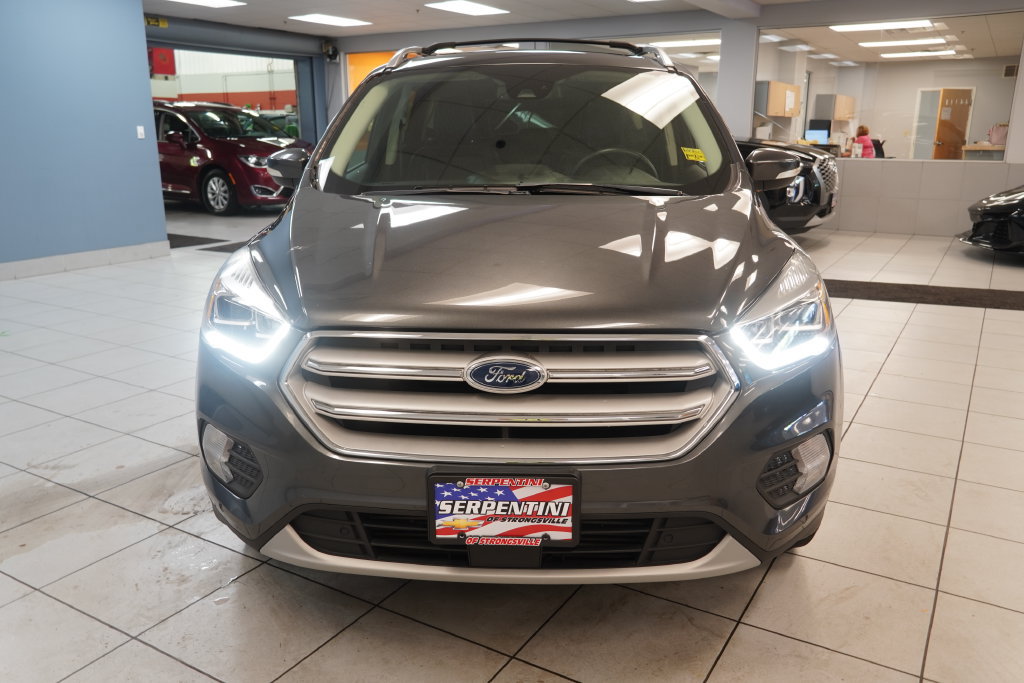 Used 2018 Ford Escape Titanium w/ Ford Safe & Smart Package AWD/4WD image 16