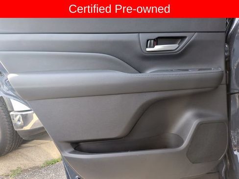 Certified 2026 Toyota Grand Highlander AWD image 22
