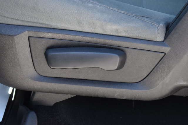 Used 2017 RAM 2500 SLT AWD/4WD image 17