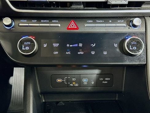 Used 2025 Hyundai Sonata SEL FWD image 16