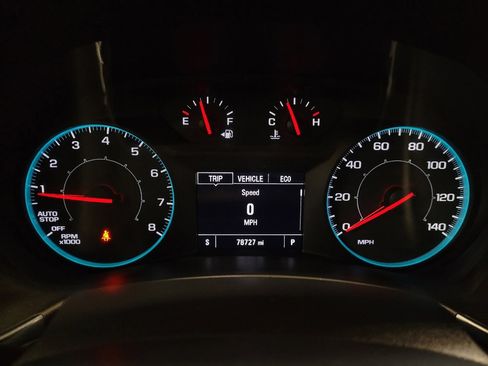Used 2021 Chevrolet Equinox LS FWD image 23