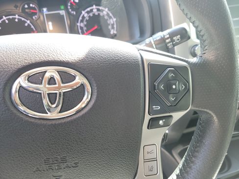 Used 2024 Toyota 4Runner SR5 RWD image 27