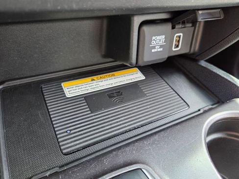 Used 2022 Honda Pilot Special Edition image 33