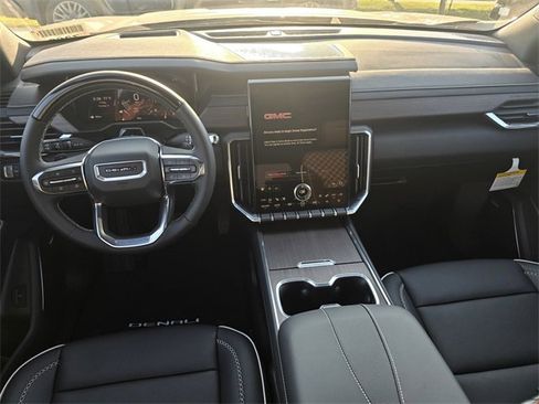 New 2026 GMC Acadia Denali w/ Super Cruise Package image 13