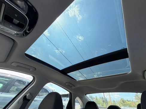 Used 2020 Hyundai Sonata SEL w/ Convenience + Sunroof Package FWD image 10