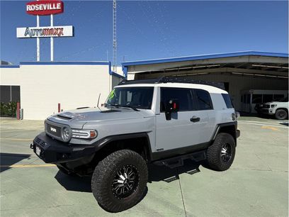 Used 2014 Toyota FJ Cruiser 4WD w/ Convenience Package
