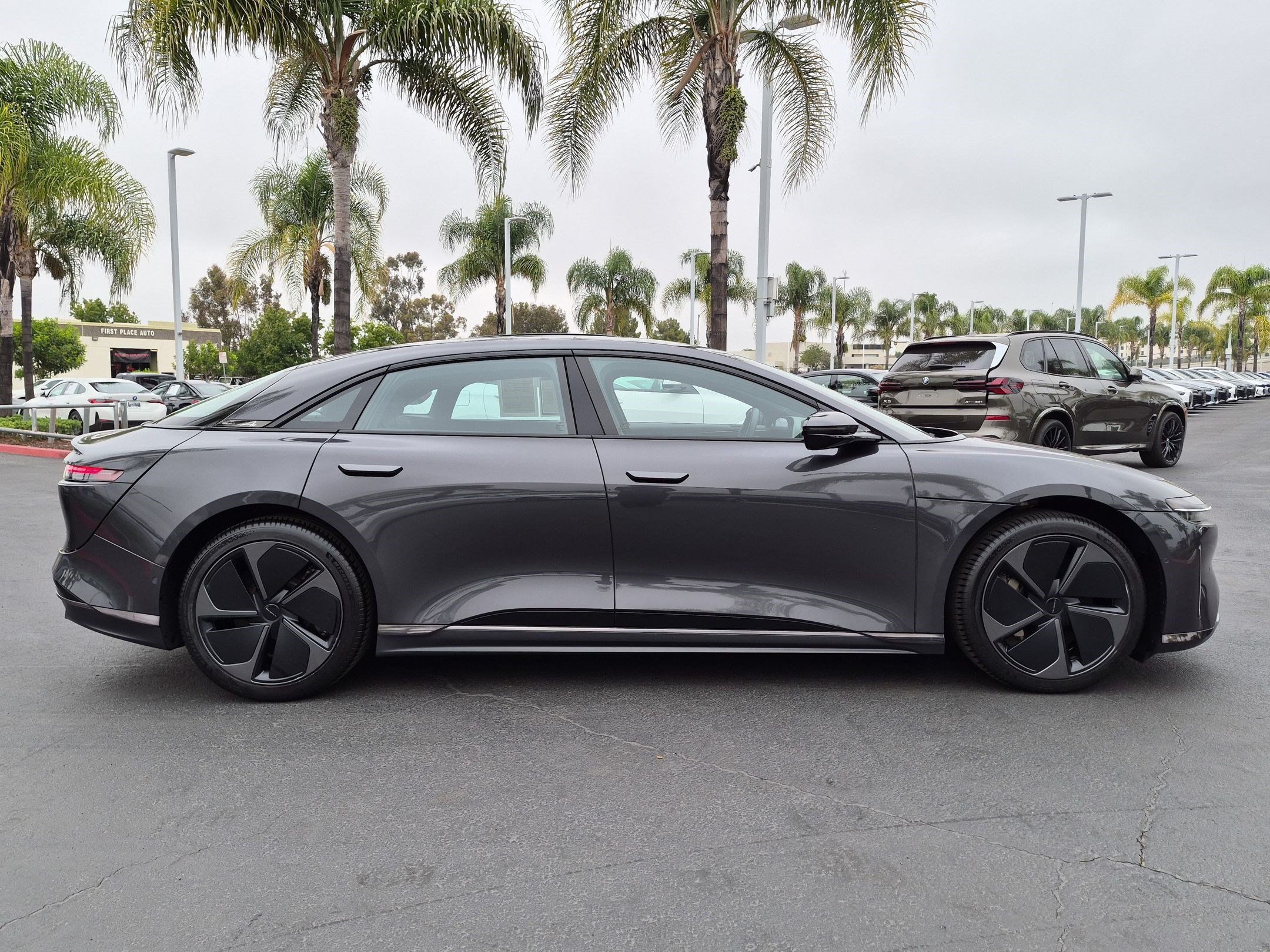Used 2024 Lucid Air Touring AWD/4WD image 11