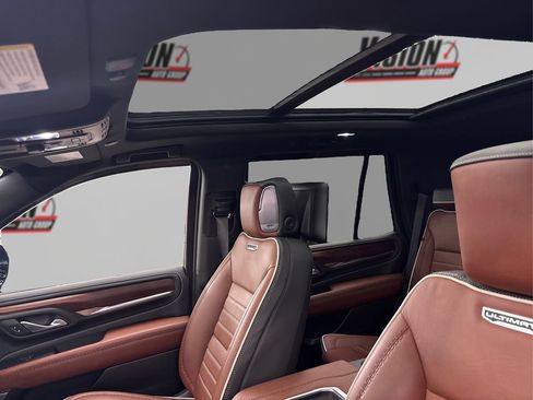 Used 2023 GMC Yukon Denali Ultimate image 23