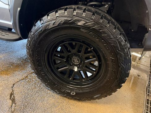 Used 2023 Ford F150 Raptor AWD/4WD image 29
