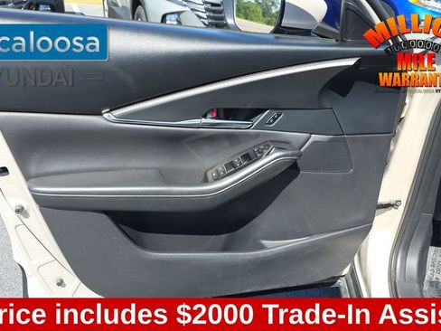 Used 2024 MAZDA CX-30 AWD 2.5 S w/ Preferred Package image 12