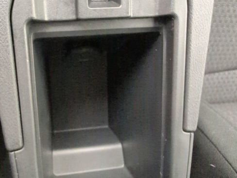 Used 2025 Nissan Kicks S image 45