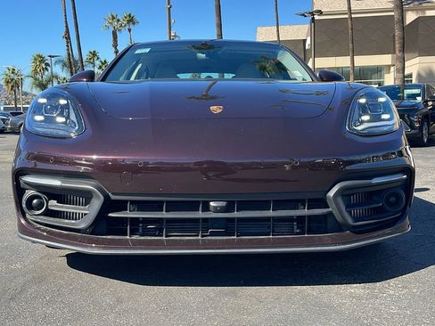 Used 2022 Porsche Panamera Platinum Edition image 4