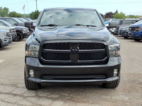 Used 2016 RAM 1500 ST AWD/4WD image 8