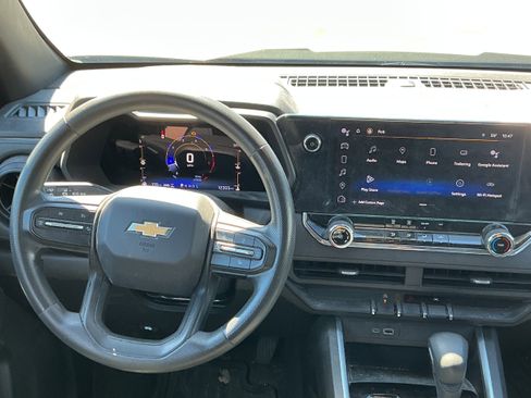 Used 2023 Chevrolet Colorado W/T w/ WT Convenience Package AWD/4WD image 6