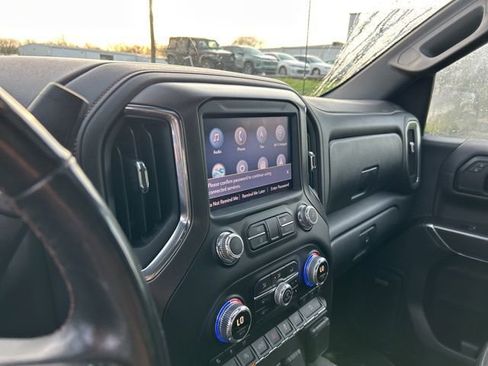 Used 2020 GMC Sierra 1500 AT4 w/ AT4 Premium Package AWD/4WD image 8