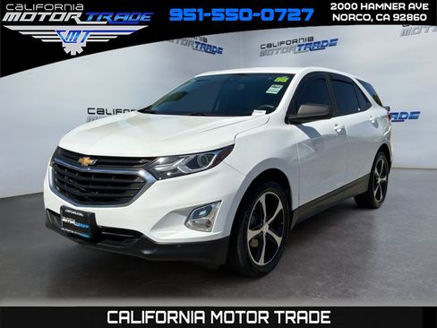 Used 2021 Chevrolet Equinox LS w/ LS Convenience Package FWD image 1