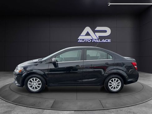 Used 2020 Chevrolet Sonic LT w/ Convenience Package image 7